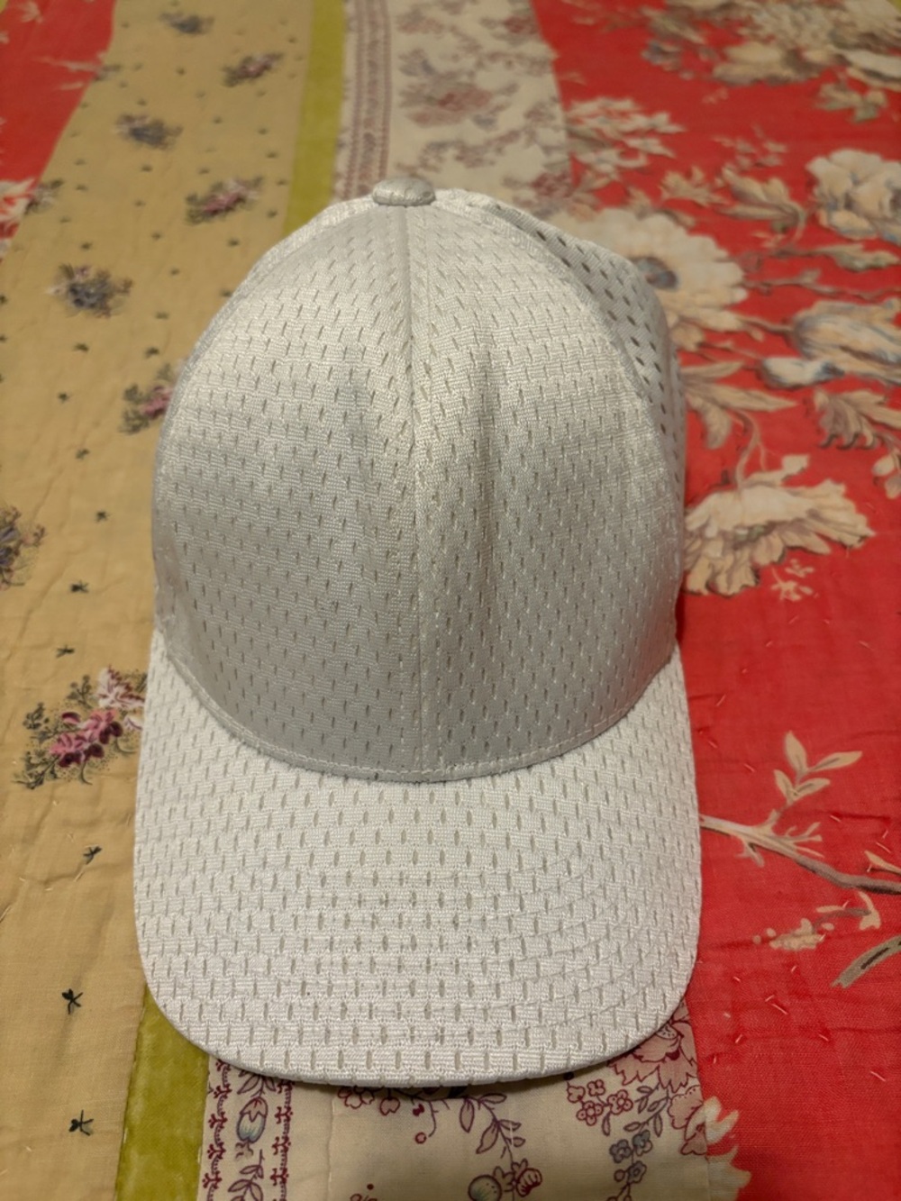 Lids White Mesh Baseball Cap
